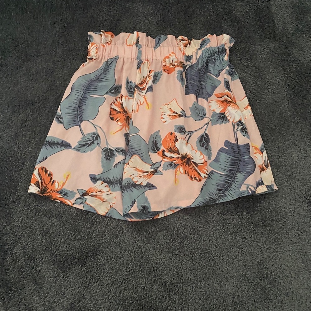 Paper bag shorts